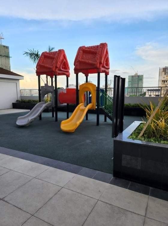 Coast Stay By J 40Th Floor Penthouse 마닐라 외부 사진