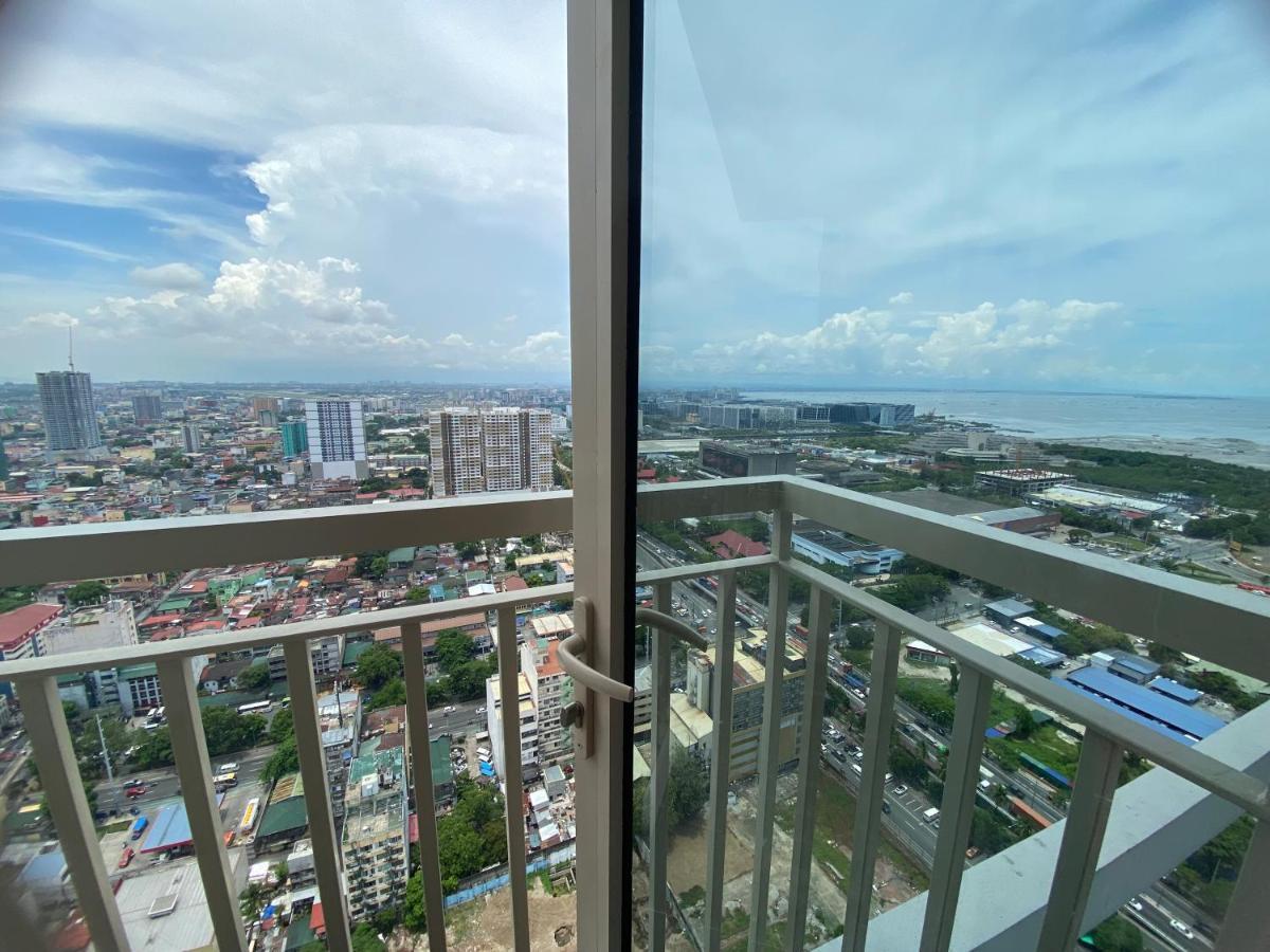Coast Stay By J 40Th Floor Penthouse 마닐라 외부 사진